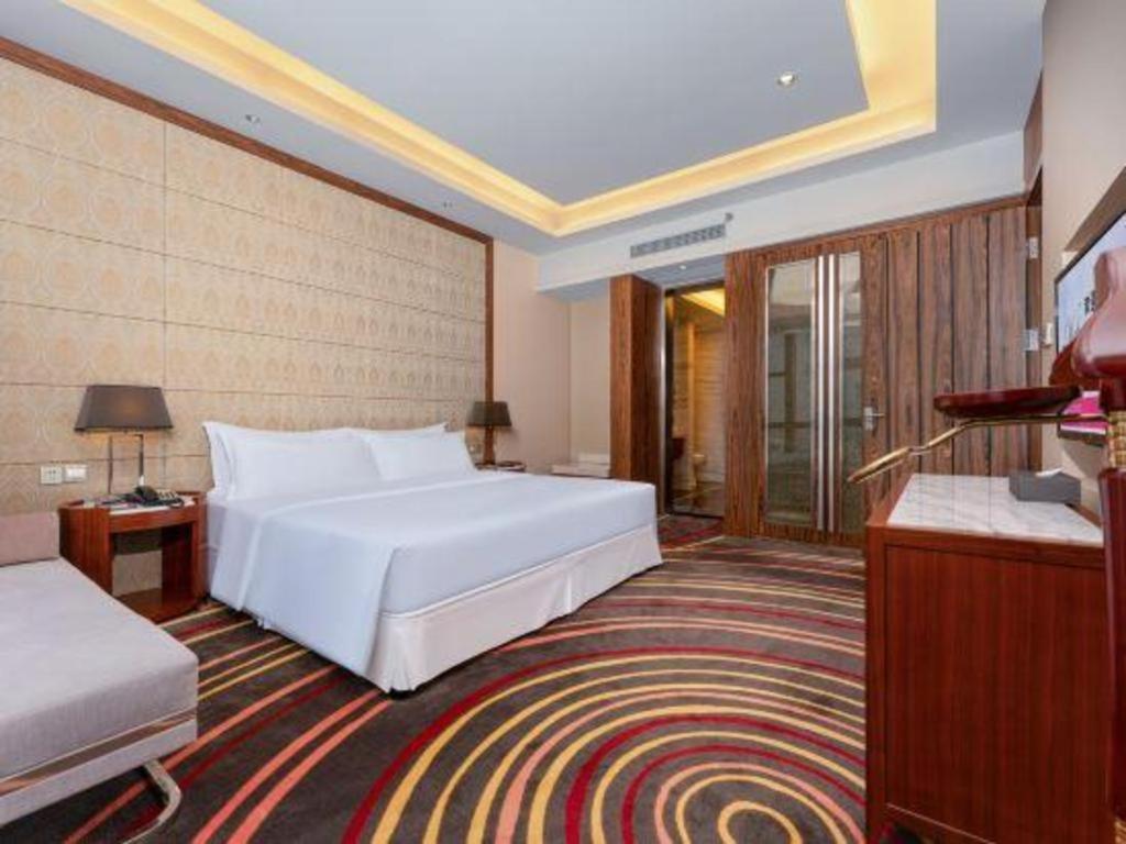 Ramada Plaza Huizhou East Hotel Esterno foto